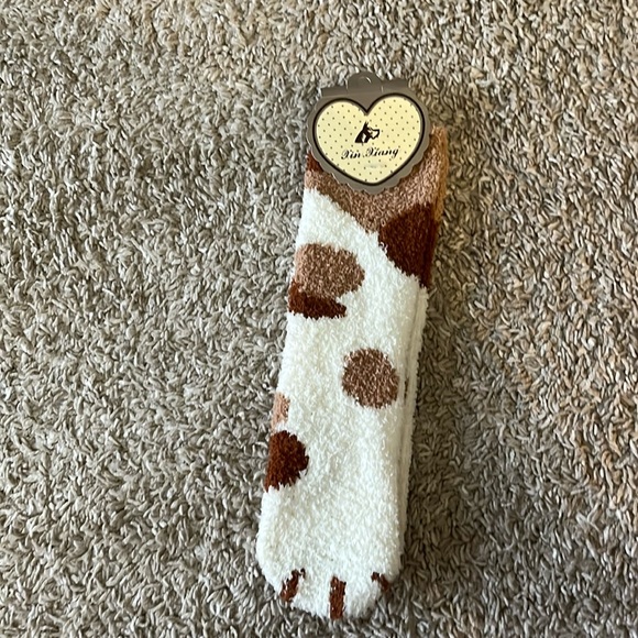 Japanese Cute Winter Fluffy Floor Socks (cat style) - Picture 1 of 2
